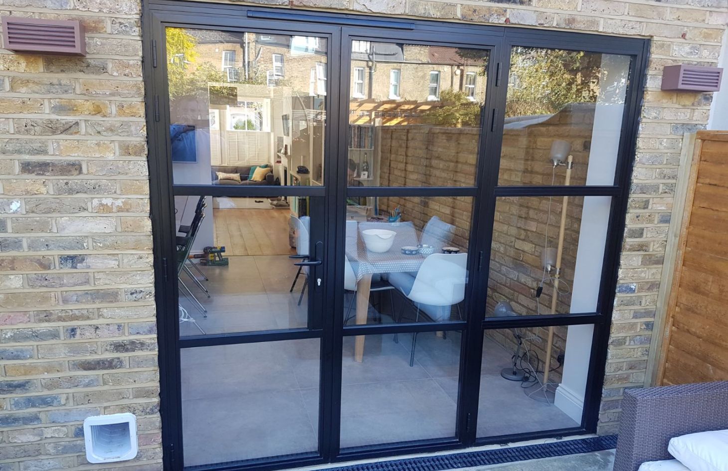 Aluminium Heritage Double Doors and Sidelight in Black