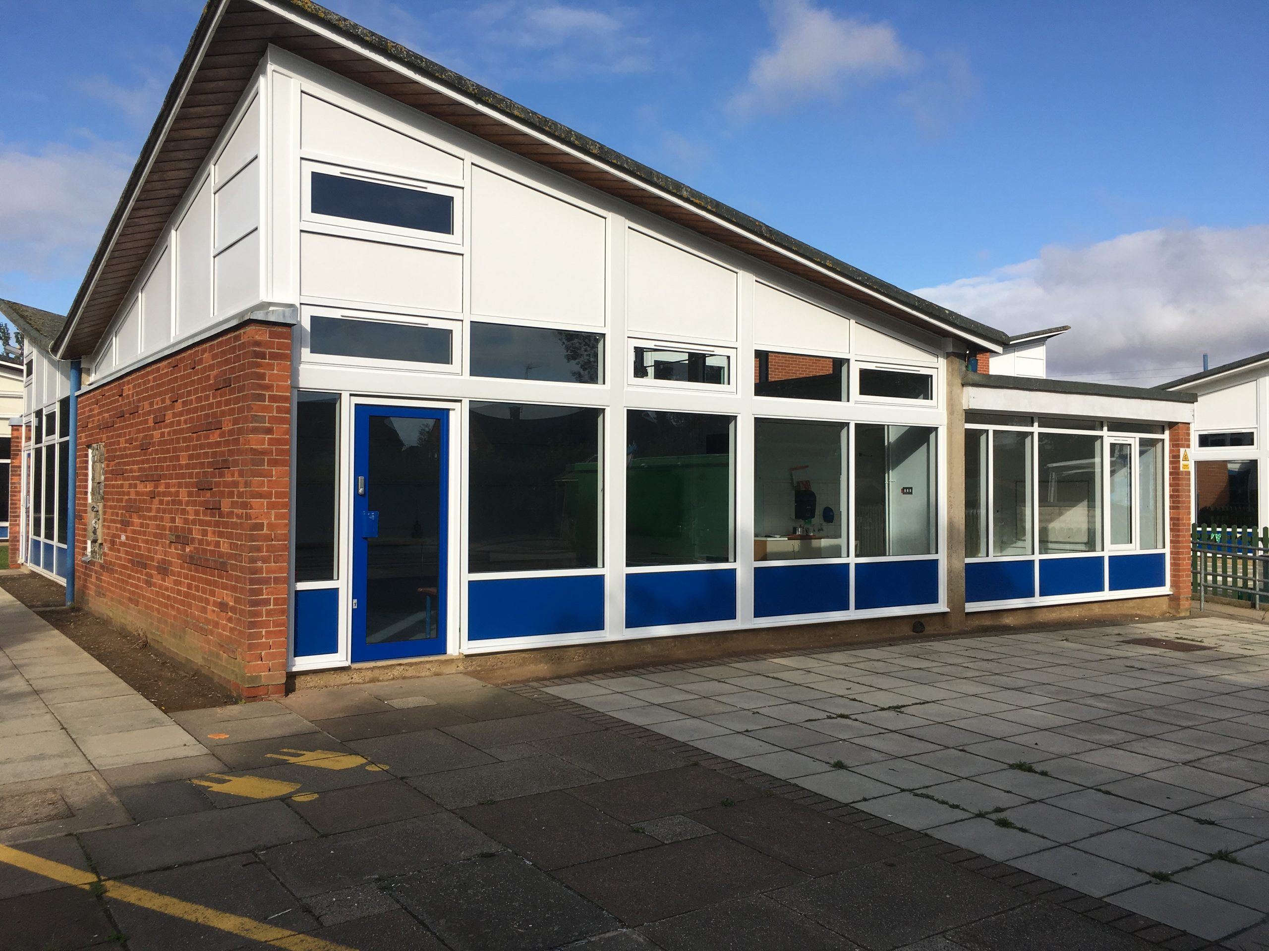 Commercial Shopline Door and Screen